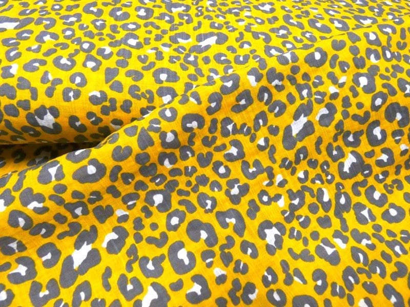 kateon/viscose panter oker geel kateon/viscose panter oker geel